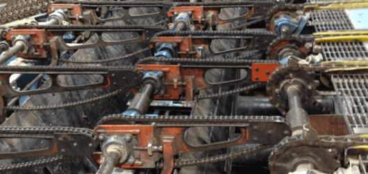 Row of conveyor chains